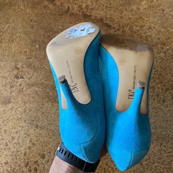 INC International Concepts aqua blue suede leather pointy toe heels - Picture 7 of 9